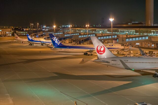 【マイル国内線比較】「今年こそマイル使って旅行行きたい...」7月の羽田〜新千歳マイル旅、ANAとJALの必要マイルはどのくらい違うのか