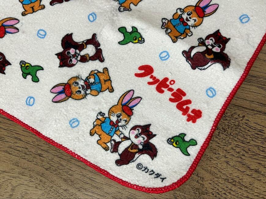 セリア、クッピーラムネ タオルハンカチ画像