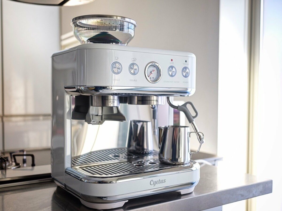 最高のコーヒーマシンを求めて辿りついた結論！正解はあえての「半自動