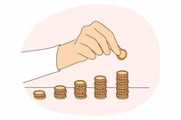 【新NISAシミュレーション】「毎月5万円」を50歳～65歳まで積立投資すると《15年後の資産》はいくらになるのか？