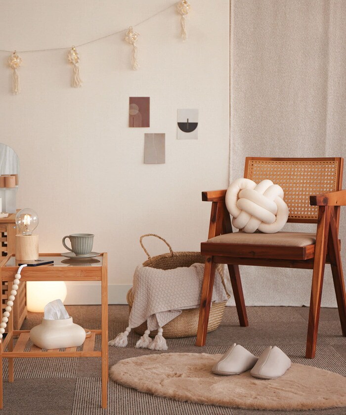 生活感が出がちな充電ケーブルが、おしゃれなインテリアに早変わり