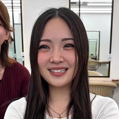 胸下まであるロングヘア→顎下2～3センチまでバッサリカット！アフター姿に女性「めっちゃいいです！」