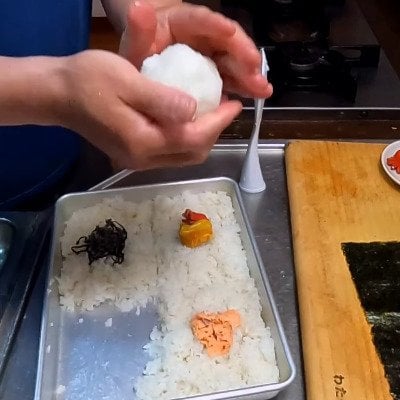 【おにぎり弁当】高校生活を頑張る息子を応援　父が作る「愛情たっぷりのおにぎり」が最高すぎる…