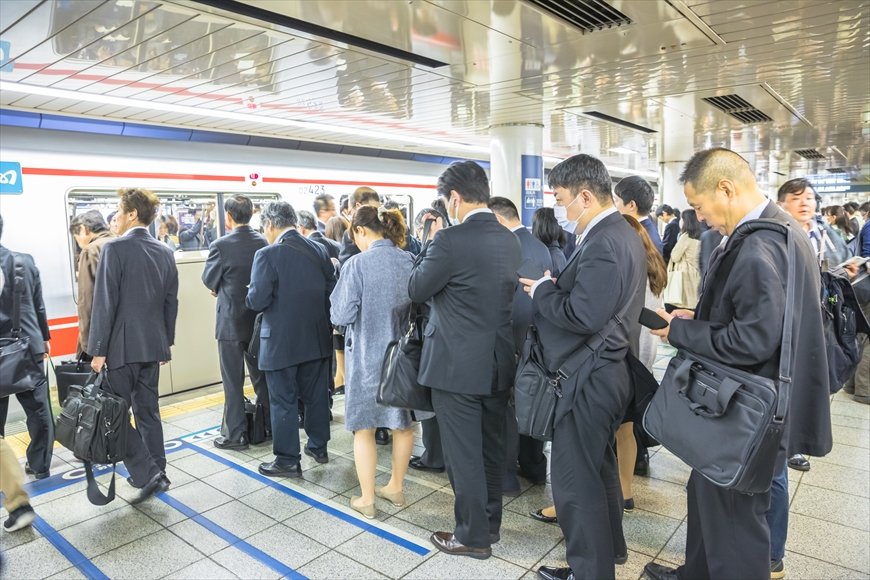 意味ない？ 労働強化？ 東京都の「時差Biz」に批判続出