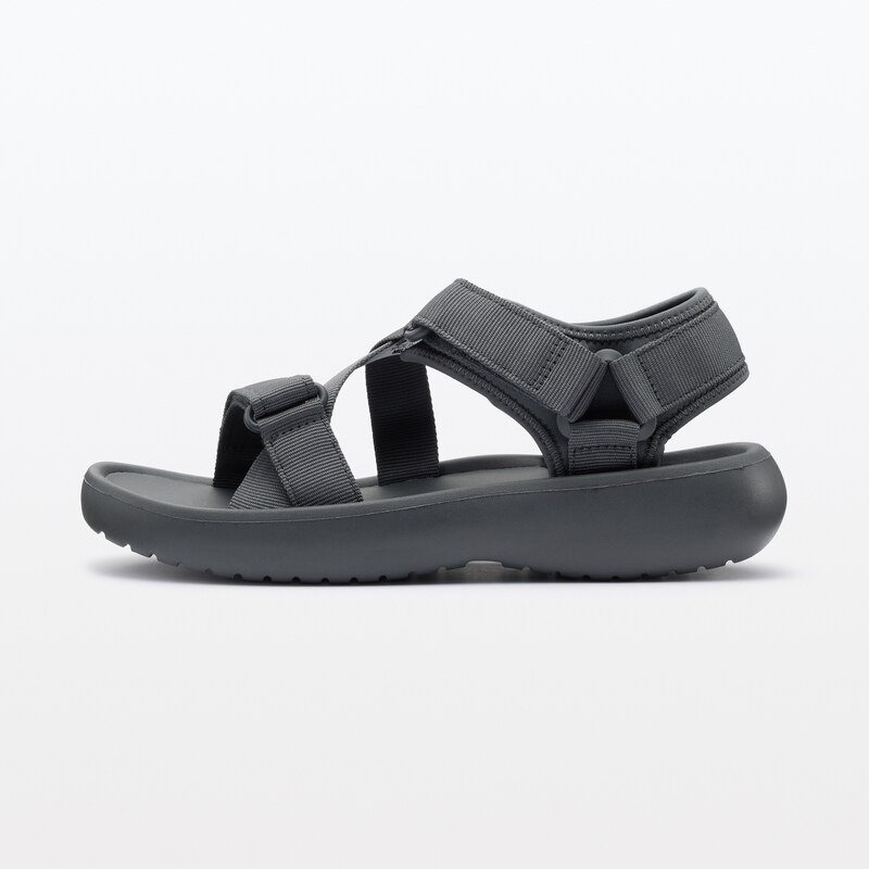 出所：無印良品公式　テープベルトサンダル