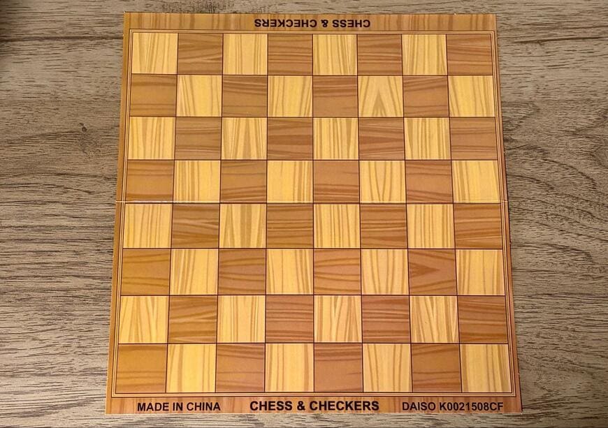 ダイソー、チェス＆チェッカーの画像