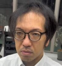 「薄毛が気になってきた」　彼女ができた男性がイメチェンで「潔い短髪姿」になり思わず絶賛