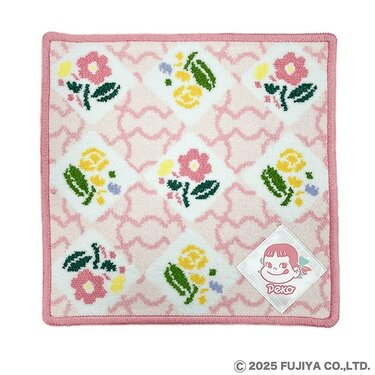 新作ペコちゃん2200円シェニール織り」不二家の花柄タオルが上品「巾着