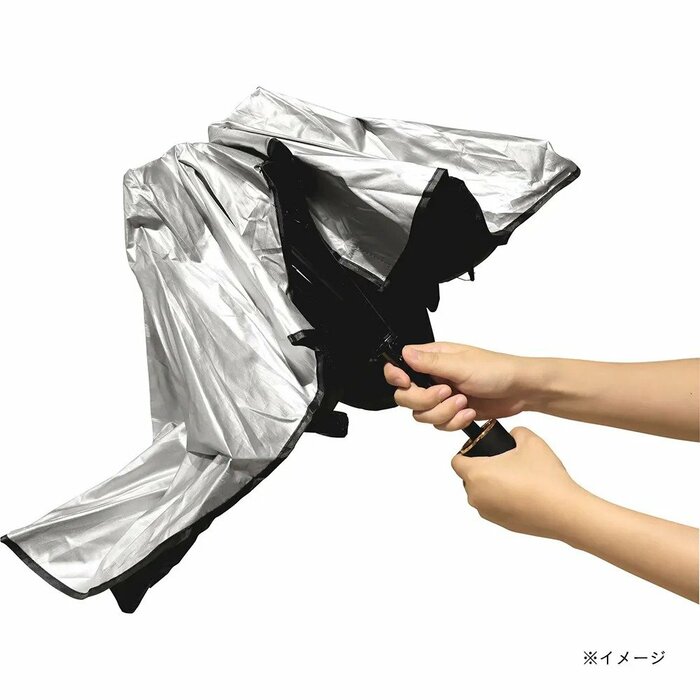 折りたたみ傘のように広げるだけで設置ができる独自の構造