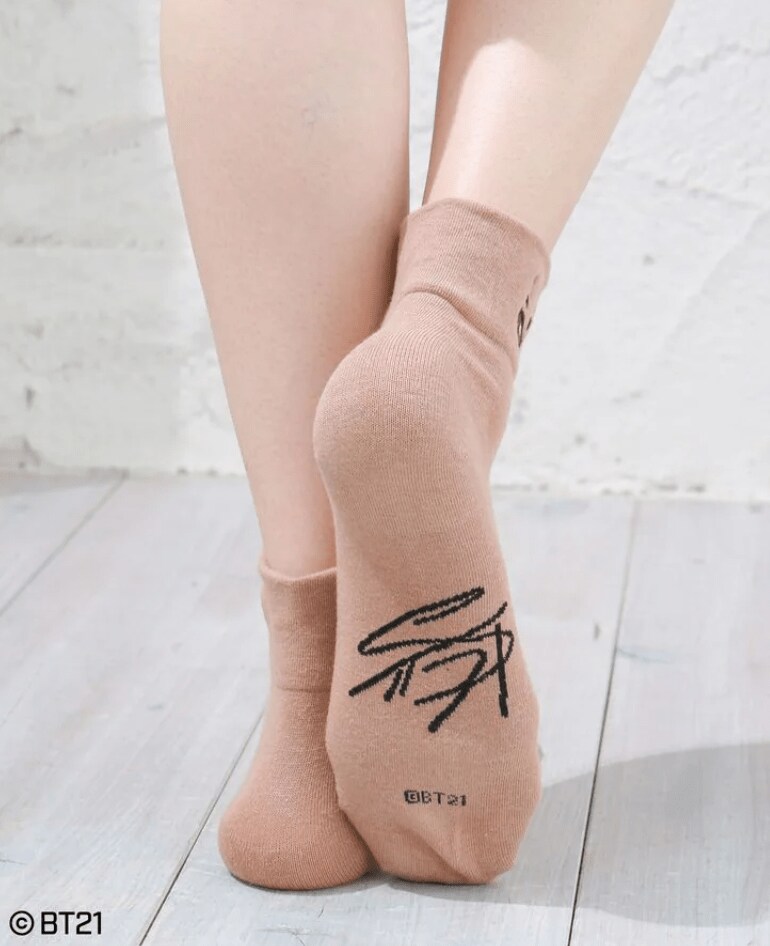 画像出典：すべて「ハニーズ公式」