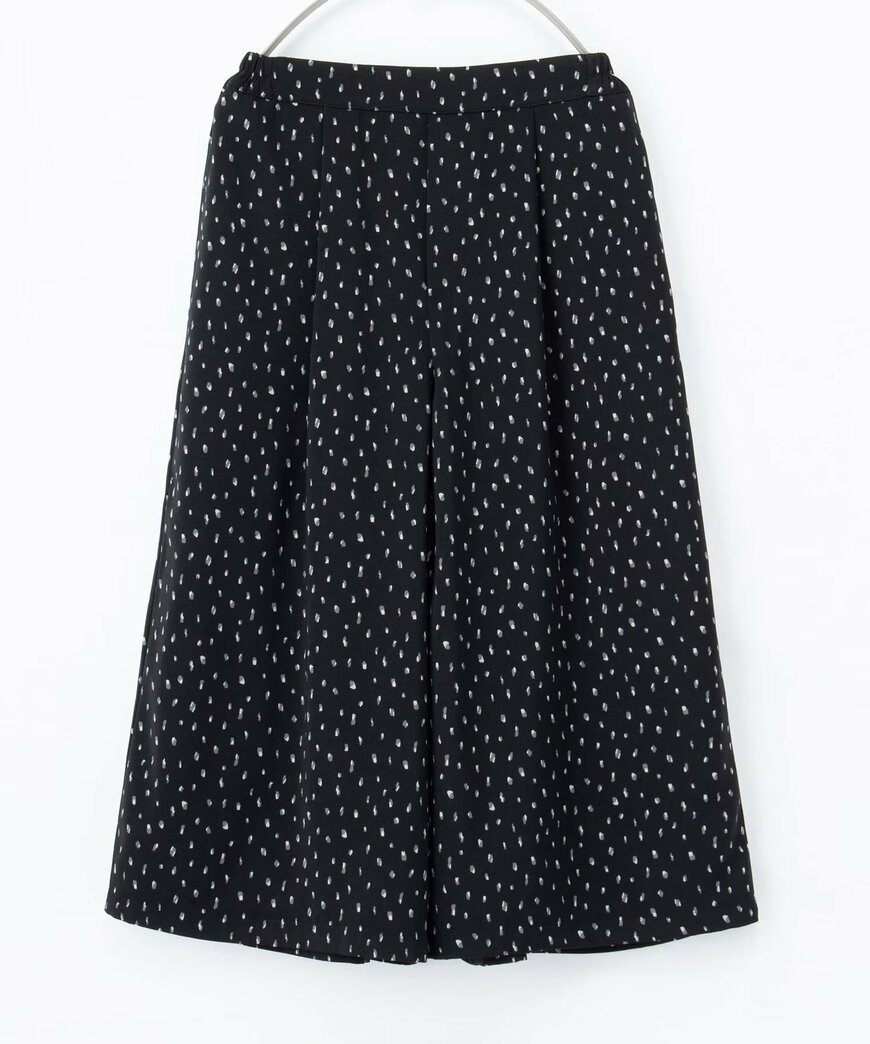 出所：ハニーズ公式　短め丈ガウチョパンツ