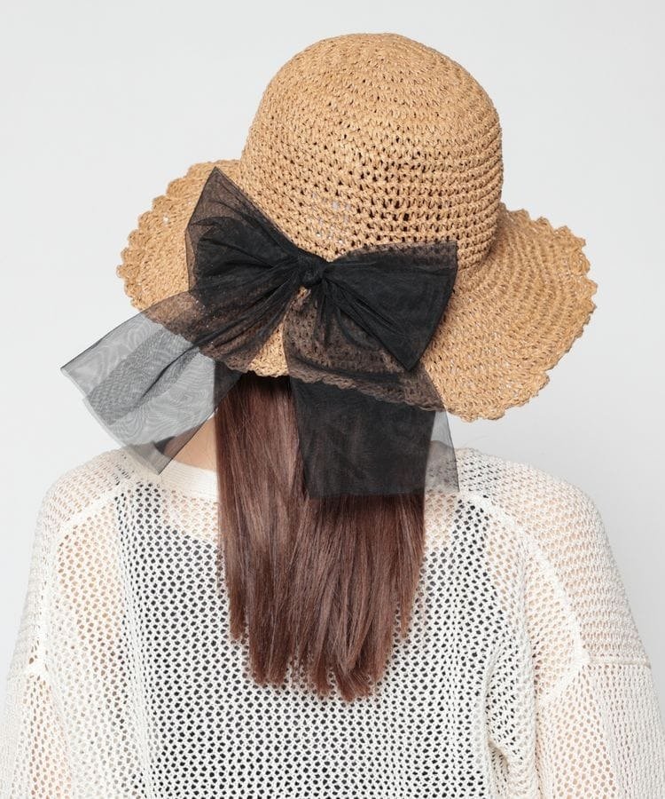 出所：ハニーズ公式　スカラップつば広帽