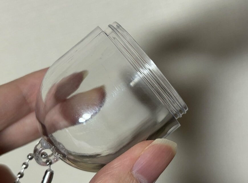 筆者撮影（セリア、カプセルキーホルダードーム型）