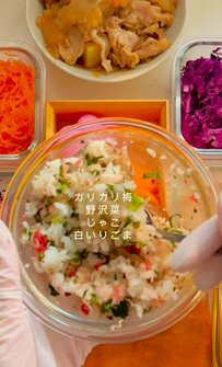 【混ぜご飯弁当】懐石料理のような上品で春らしい彩り！おかずを詰めるアイディアが話題