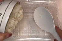 定番おかずが詰まった「女子高生弁当」　ご飯とおかずがきっちり分かれた一品が「弁当店の商品」のよう