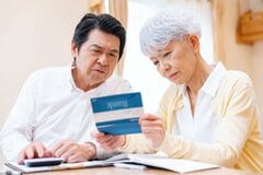 厚生年金は「月20万円以上」より「月10万円未満」の受給権者が多い《年金試算》25年間で3000万円の差に