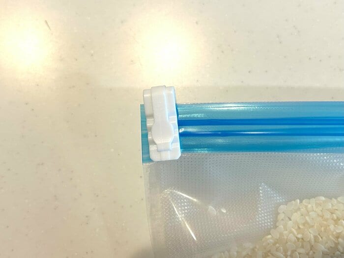 スライダーはグッと差し込んでから使うとしっかりと閉まります