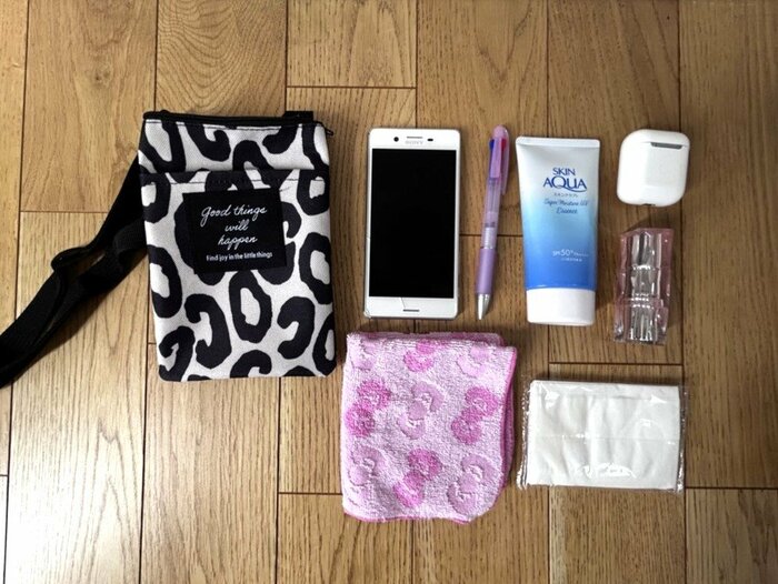 全部でこれだけの小物が入りました！