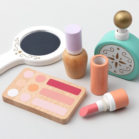 出所：ニトリ公式通販 ニトリネット キッズ木製 メイクセット