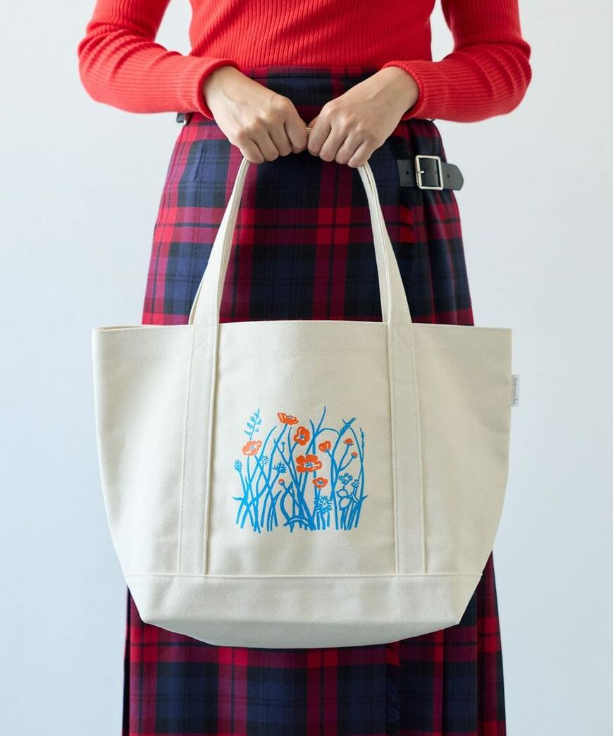 「青花トート付き10000円」限定紅茶缶と紅茶8種入り！アフタヌーンティー福袋2026「ティーチケット5枚も」