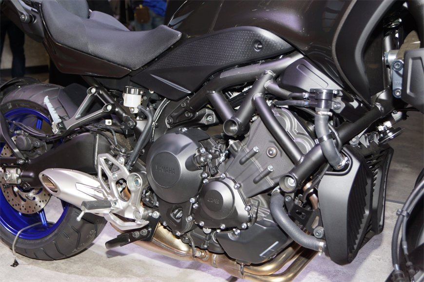 パワートレインはMT-09をベースに使っている。