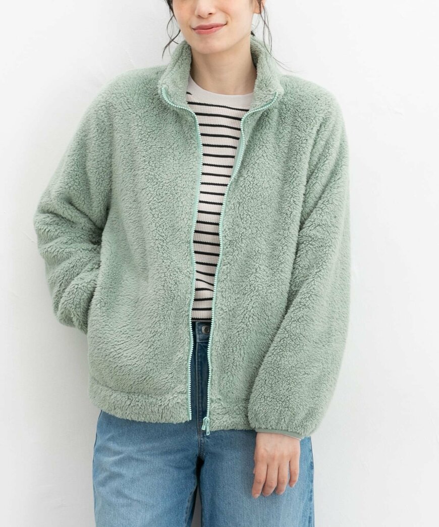 出所：ハニーズ公式　ボアスタンドジップカーデ