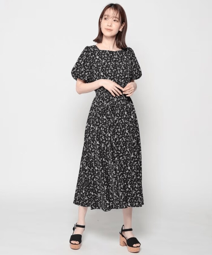 大人っぽくキレイめなブラック