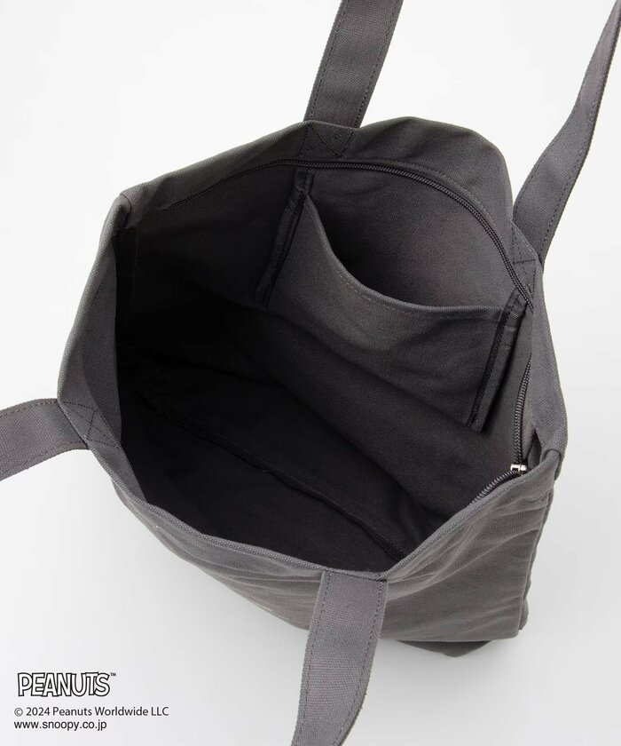 37cm×40cm×10cmのうれしい大きめサイズ