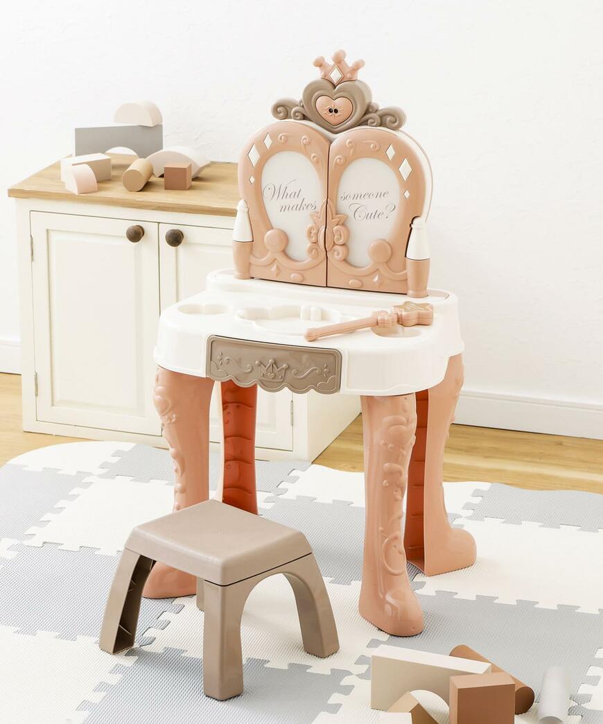 出所：パルグループ公式ファッション通販サイト 3COINS 《WEB先行販売》魔法のドレッサー