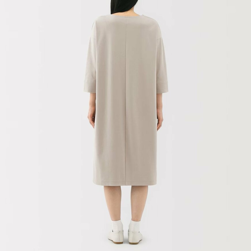 出所：無印良品公式　婦人　二重編み七分袖ワンピース