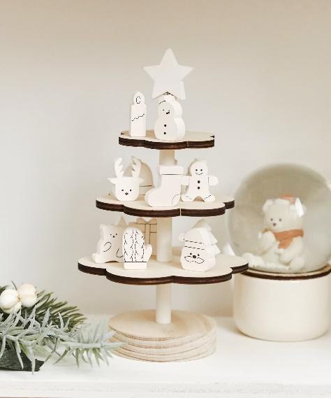 出所：パルグループ公式ファッション通販サイト 3COINS 【Natural Christmas】組み立てツリー：Sサイズ