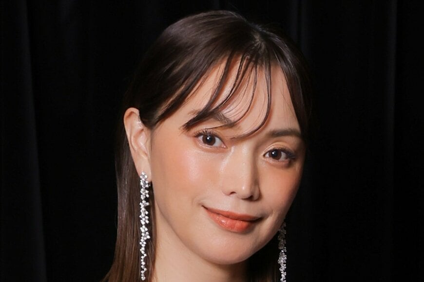 2児の母・蛯原友里45歳 美スタイルに衝撃！SNSで大反響「ほとんど脚だね」「ずっと全盛期」「綺麗すぎ」の声