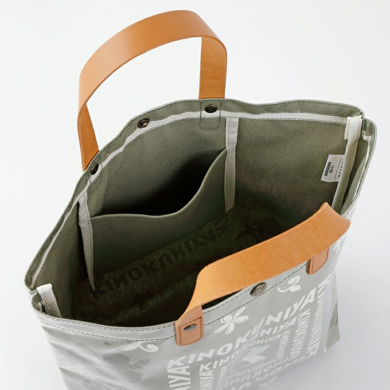 紀ノ国屋「モンステラ柄クリア帆布バッグ」