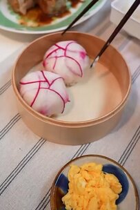 【すごい】プロが作ったような”赤かぶのおにぎり弁当”が話題！コメント欄「美しい」の声