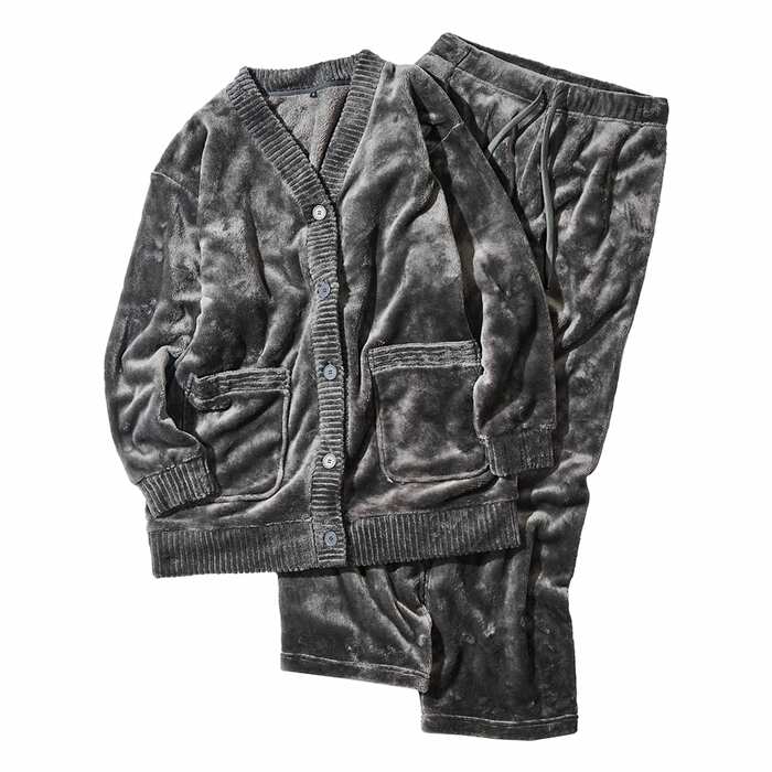 毛足が長く、いつまでも触っていたくなるような肌触りが特徴