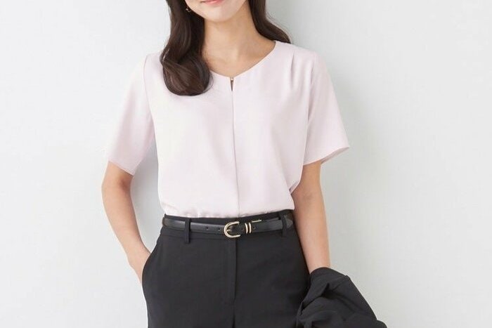 オリヒカ公式 ORIHICA美ラクるブラウス 半袖 Vネック