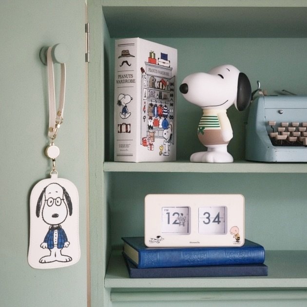 出所：Afternoon Tea LIVING　PEANUTS WARDROBE