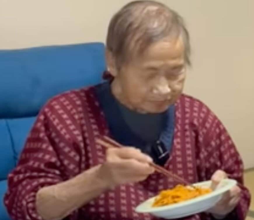 【94歳長寿飯】きのえおばあちゃんの“特製ナポリタン”が話題！見事な食べっぷりにビックリする人が続出