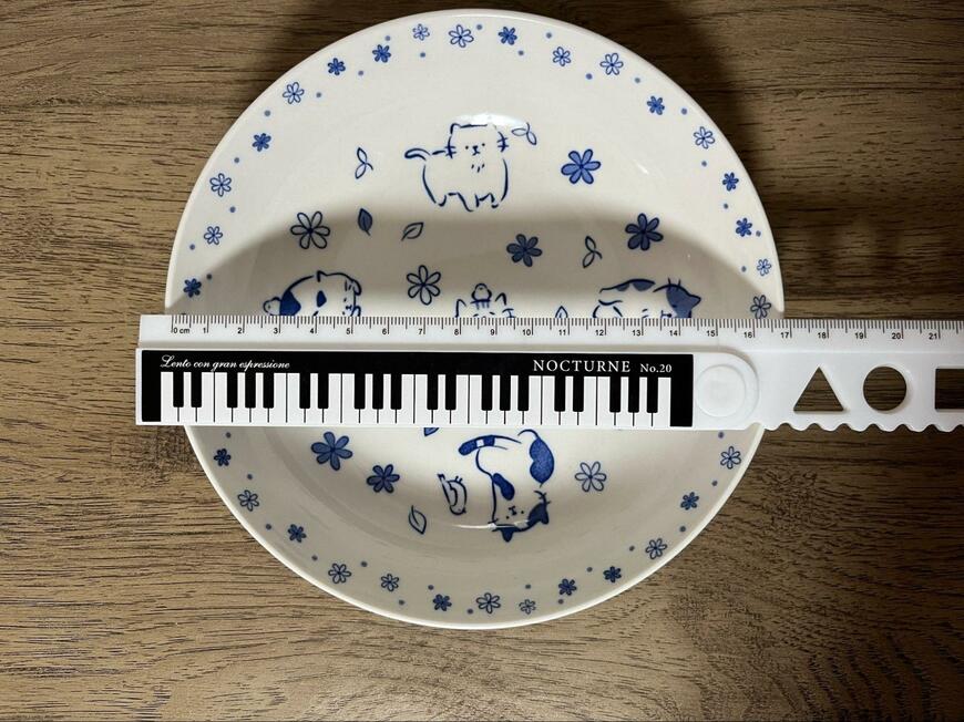 セリア、パスタ皿 藍色ねこ