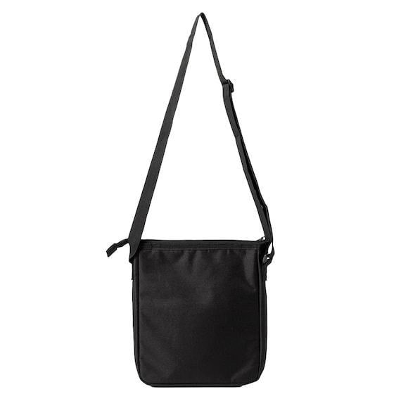 ニトリ、固まりにくい保冷剤付きショルダーバッグ(neBK)商品画像