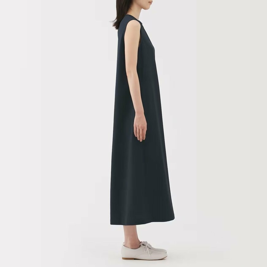 風を通す ストレッチサッカー スリーブレスワンピース