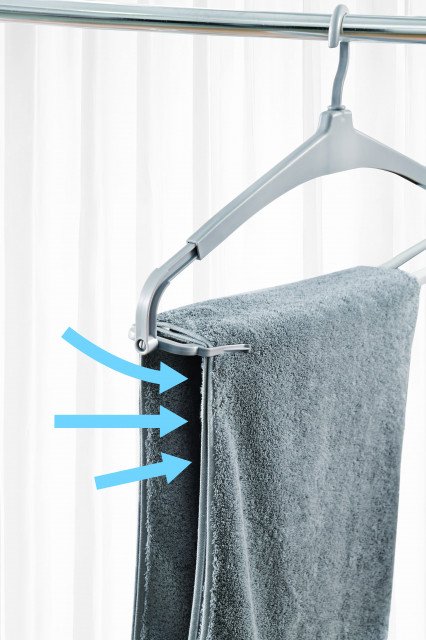 イオン株式会社 乾きやすい 伸縮式立体バスタオルハンガー