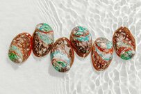 職人が手作業で仕上げた螺鈿細工　芸術的な美しさに「すごい！欲しい」