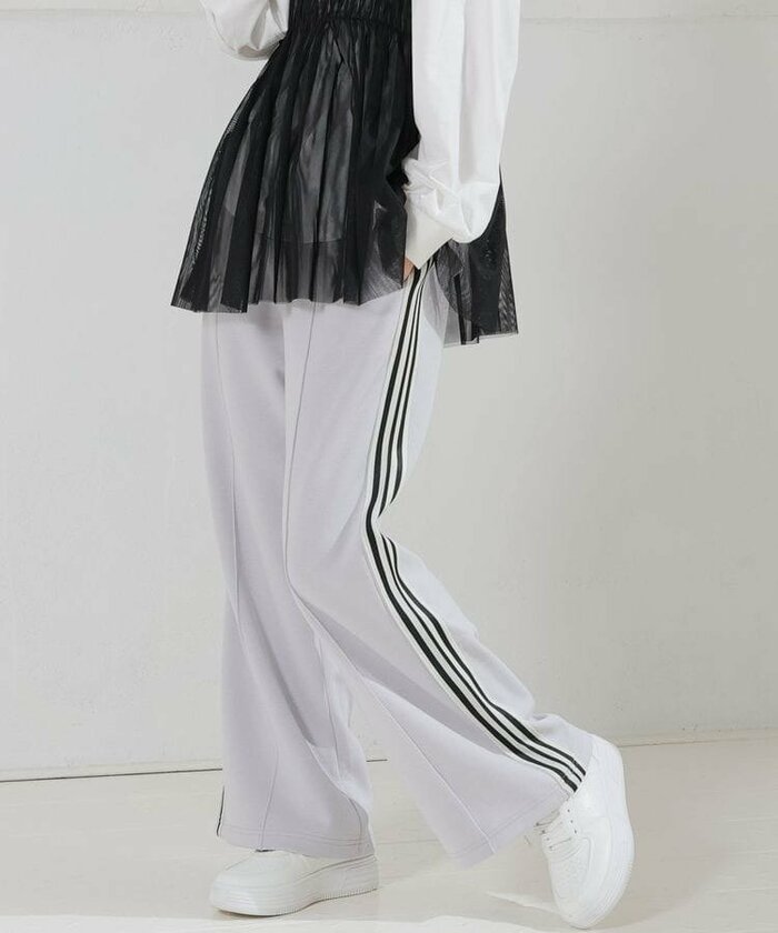 ハニーズ、トラックパンツ着用例画像