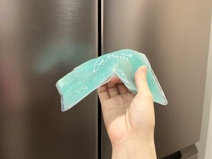 25 保冷ジェル　ラメロゴ