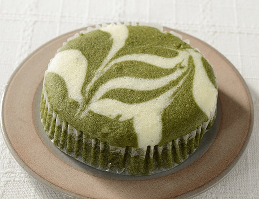 「ふんわり蒸しケーキ 抹茶ミルク（160円）」
