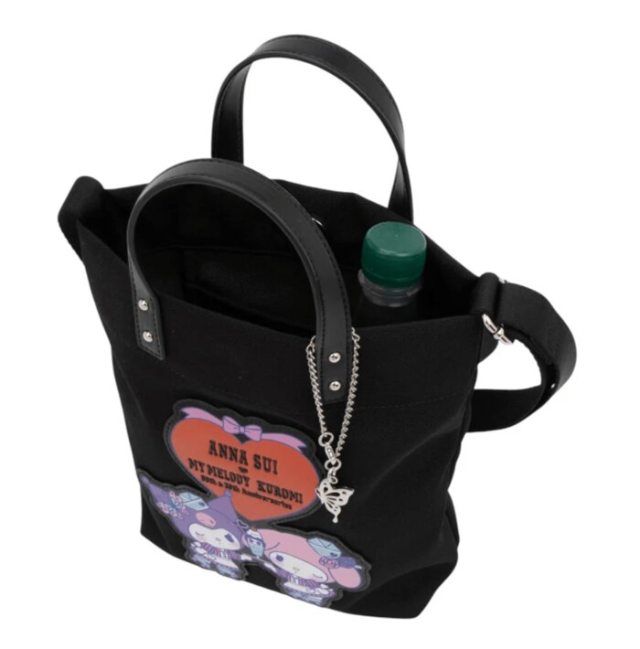 ショルダーストラップは長さの調整が可能