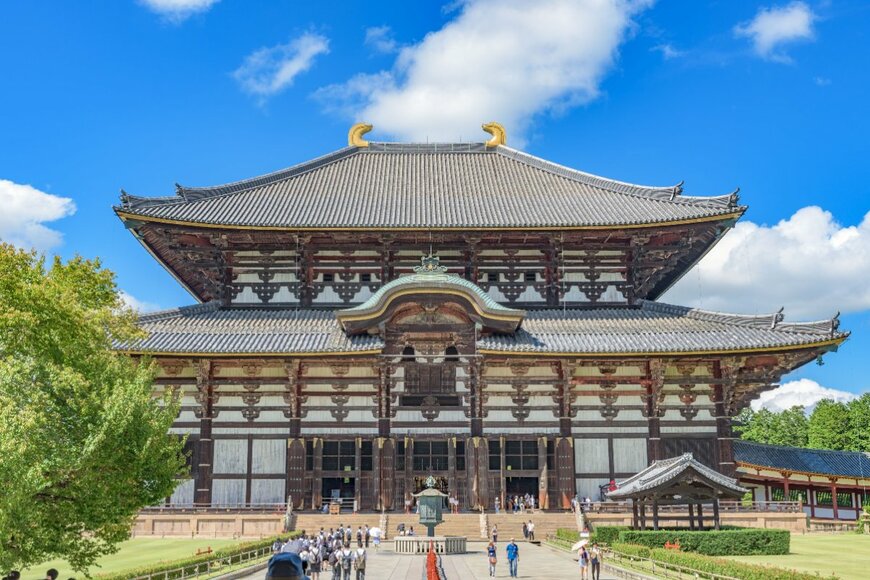 Takashi Images/shutterstock.com