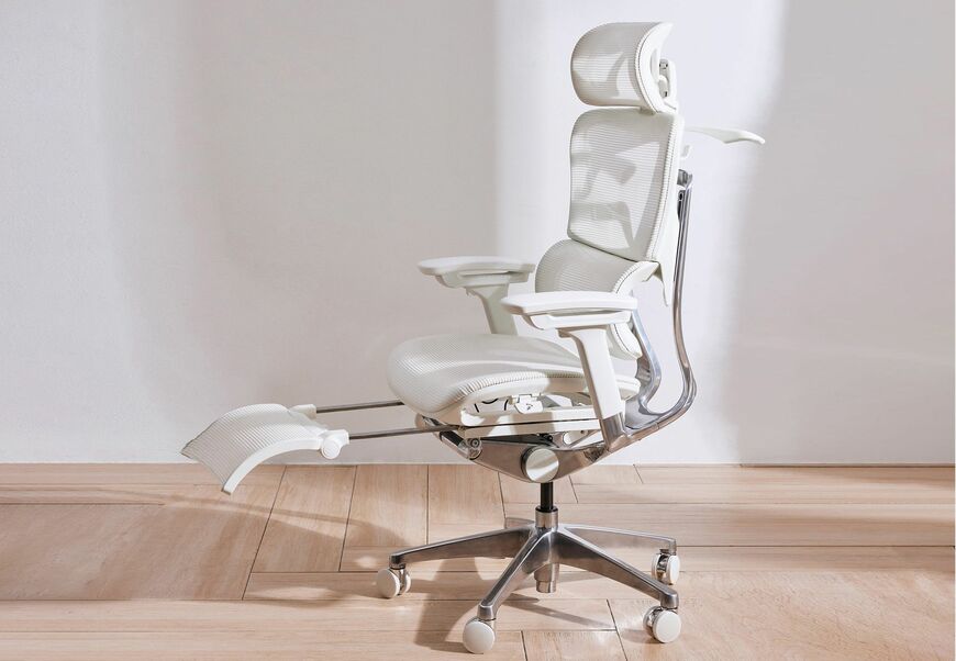 【長期レビュー】COFO Chair Premiumの良かった点・気になった点、25万円のアーロンチェアとも比較検証