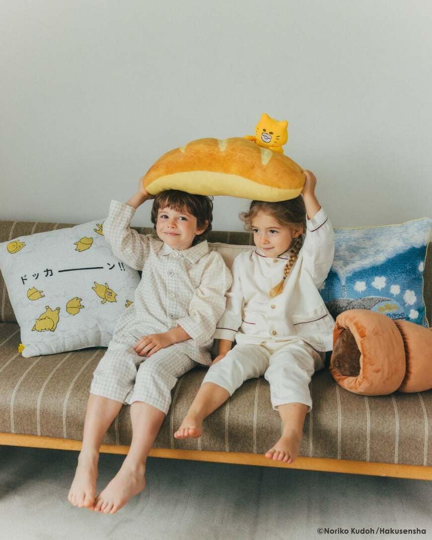 出所：株式会社アンドエスティHD　フランスパンもっちりクッション